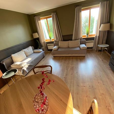 4 Pokoje - 86 M2 - 300 M Od Rynku Wrocław Extérieur photo